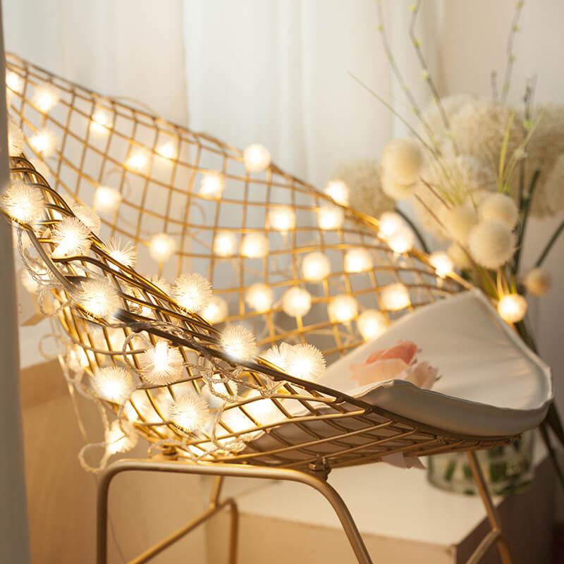 Lighteme LED-Schneeball-Lichterkette