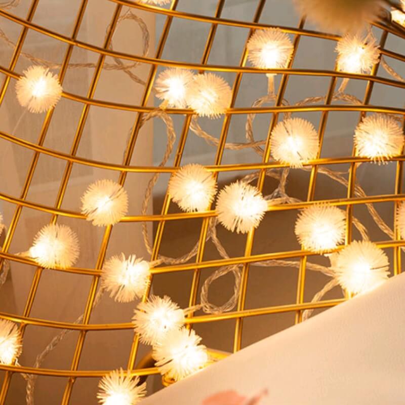 Lighteme LED-Schneeball-Lichterkette
