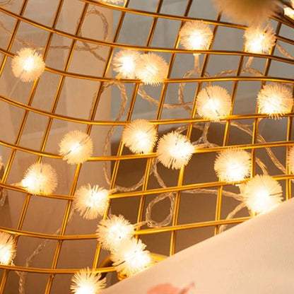 Lighteme LED-Schneeball-Lichterkette