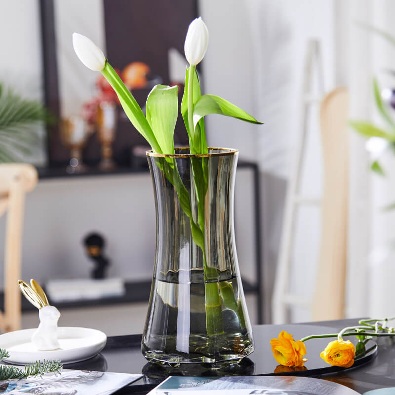 Vase en verre simple et luxueux Lighteme