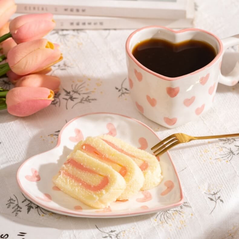 Lighteme Keramiktasse mit Herzmuster