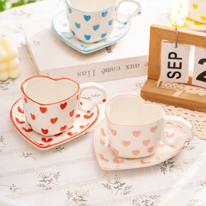 Lighteme Keramiktasse mit Herzmuster