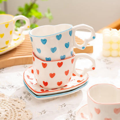 Lighteme Keramiktasse mit Herzmuster