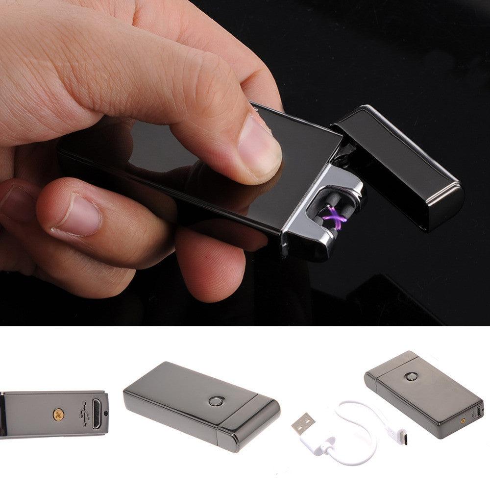 Elektrisches, flammenloses, wiederaufladbares winddichtes Feuerzeug mit Dual-Arc-Technologie von Lighteme über USB.
