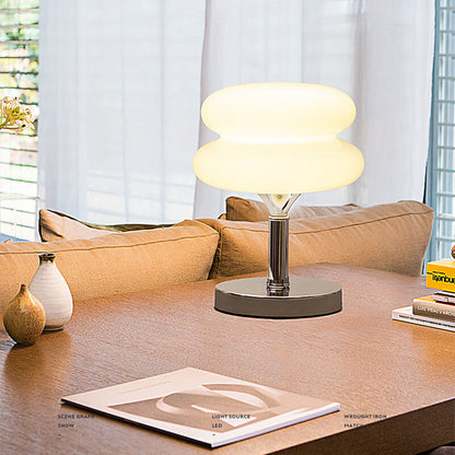 Lighteme New Egg Tart Glas-Schreibtischlampe