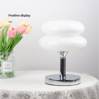 Lighteme New Egg Tart Glas-Schreibtischlampe