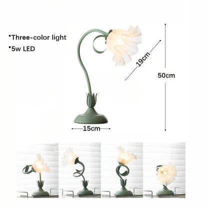 Lighteme Tischlampe im neuen Stil mit romantischen Blumenmotiven