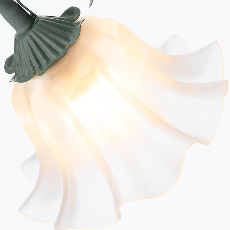 Lighteme Tischlampe im neuen Stil mit romantischen Blumenmotiven