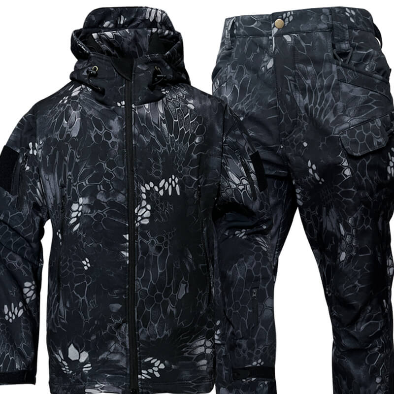 Lighteme Ruins Russian Camouflage Shark Skin Plus Velvet Waterproof Jacket Set