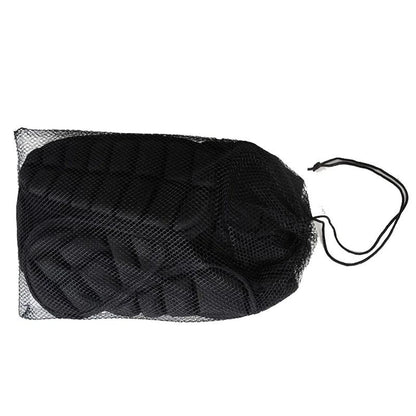Lighteme Protective equipment for outdoor sports