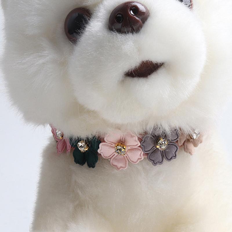 Lighteme PU Flower Design Dog Neck Strap (4 colors & 2 sizes)