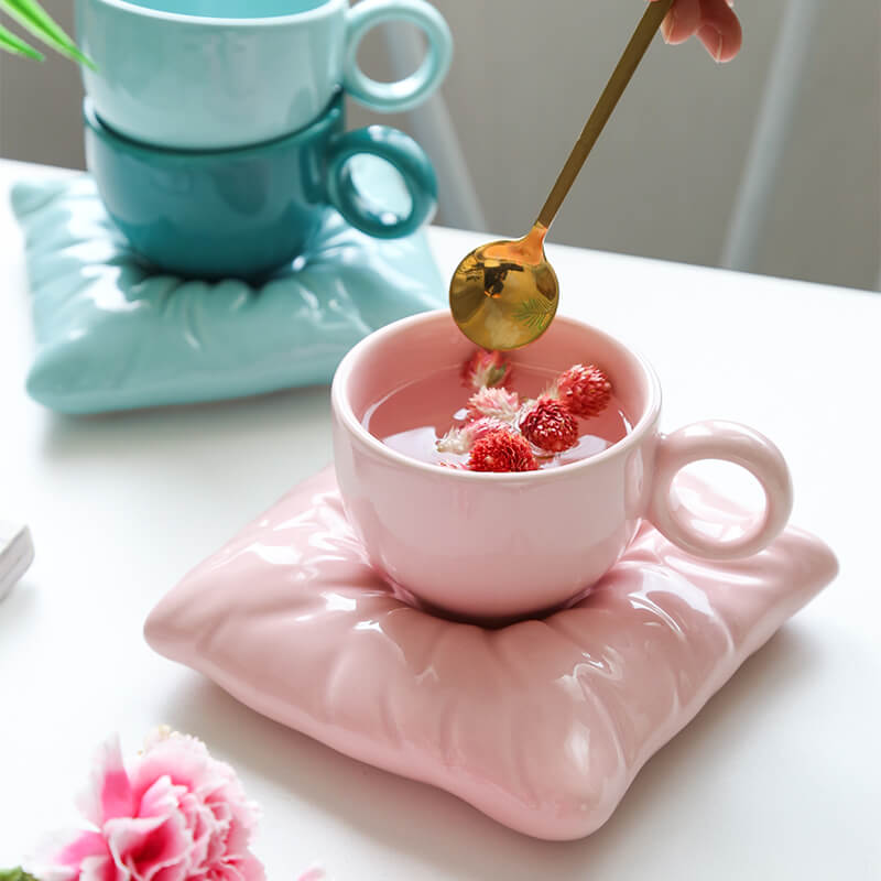 Tasse et soucoupe en céramique Lighteme Pillow