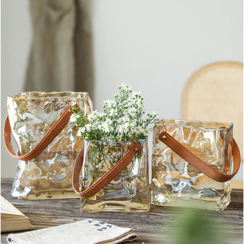 Vase en verre plissé Lighteme