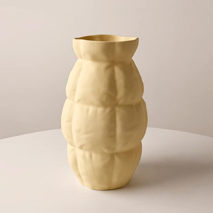 Vase en céramique à grille plissée Lighteme