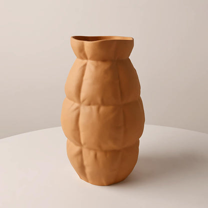 Vase en céramique à grille plissée Lighteme