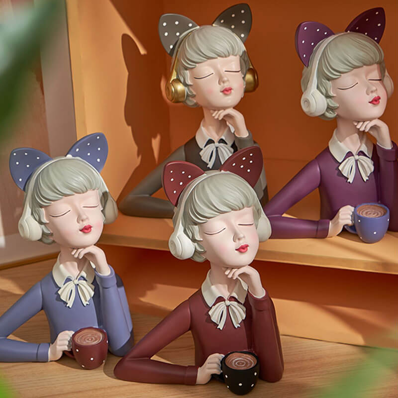 Lighteme Resin Coffee Girl Decoration