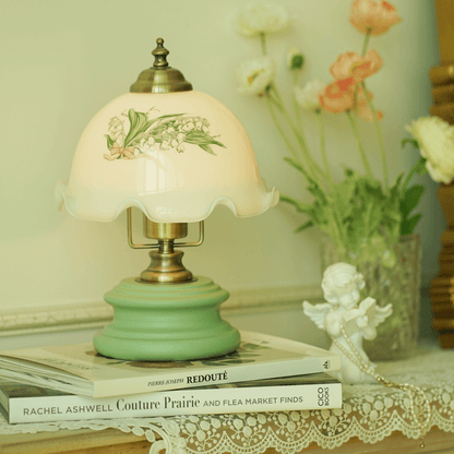Lampe de table rétro en verre à motif floral Lighteme