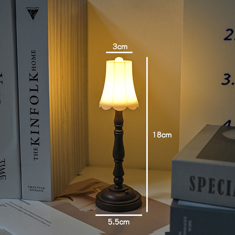 Lampe de table rétro Lighteme Mini