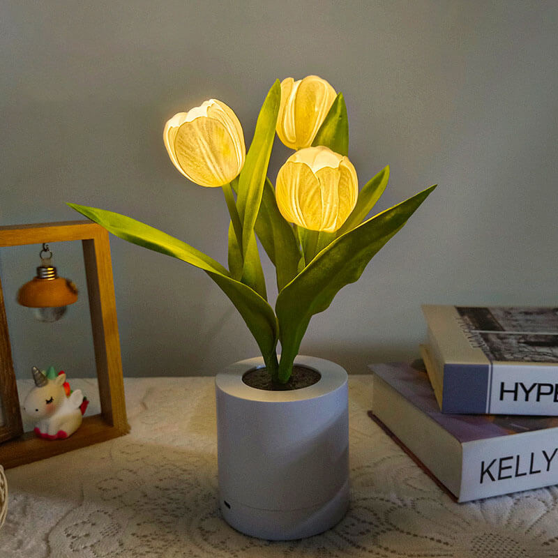 Lighteme Simulation Tulip Night Light