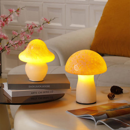 Lighteme Spotted Mushroom Lamp