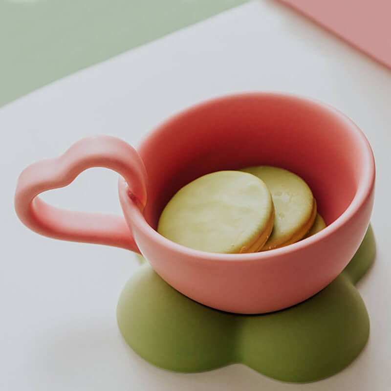 Lighteme Spring Clouds Keramiktasse und Untertasse