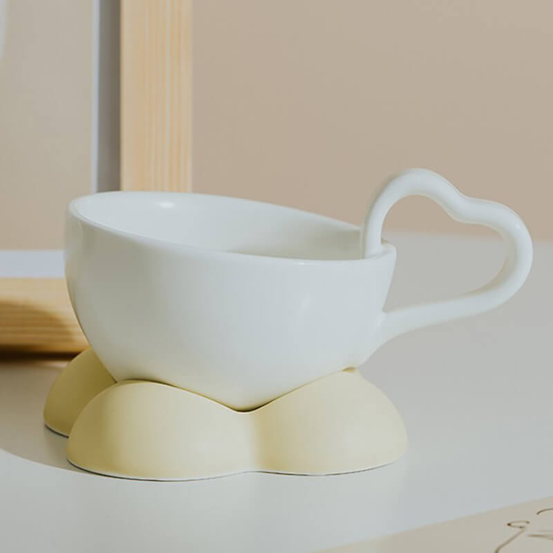 Lighteme Spring Clouds Keramiktasse und Untertasse