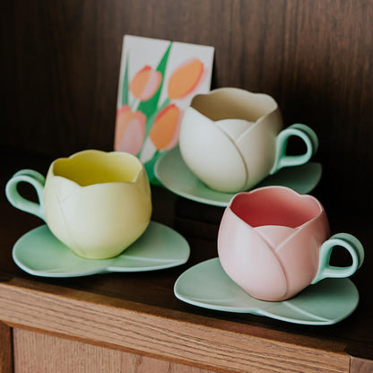 Lighteme Spring Tulip Keramiktasse und Untertasse