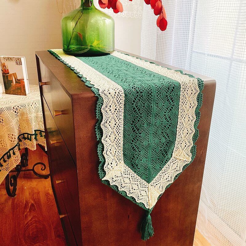 Chemin de table creux en macramé à coutures Lighteme