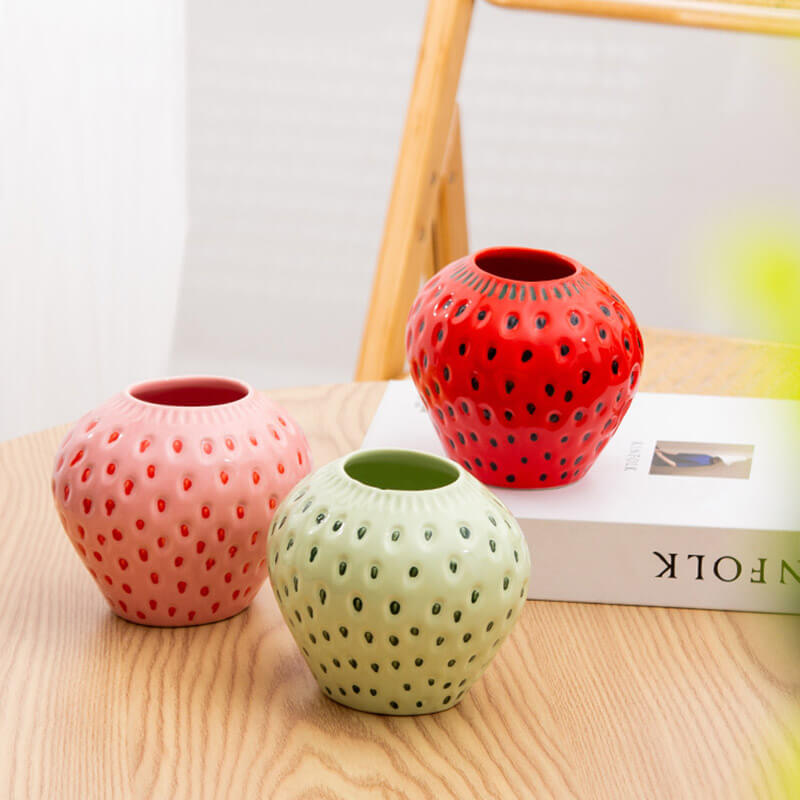 Lighteme Strawberry Ceramic Vase