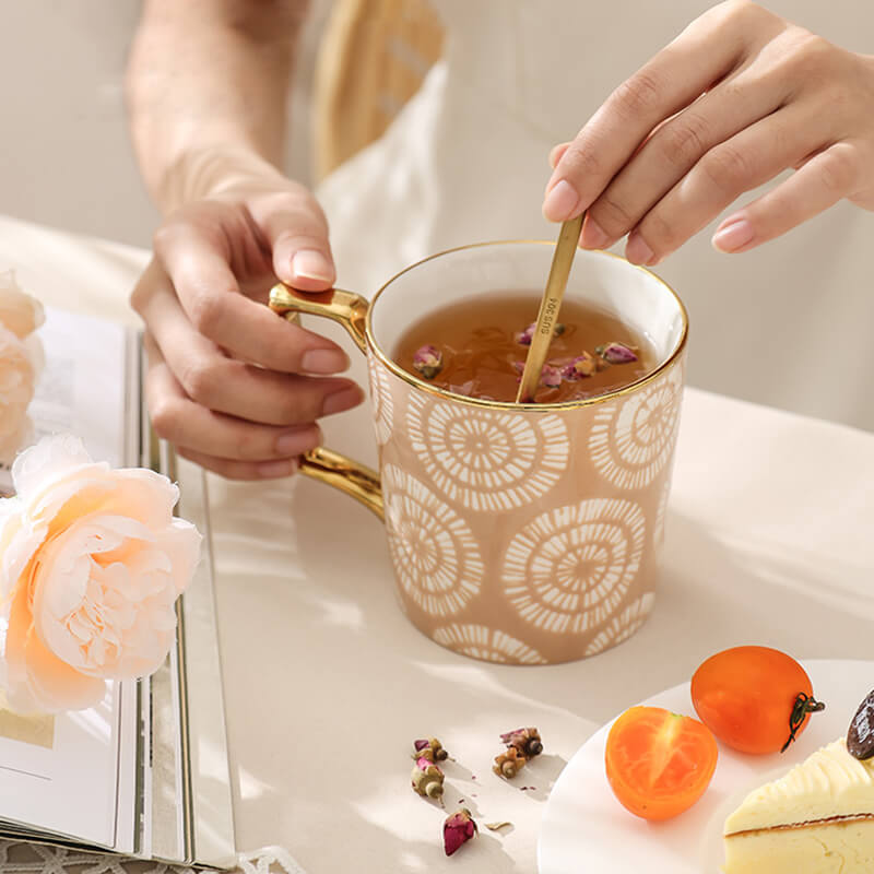 Lighteme Keramiktasse mit Batikmuster