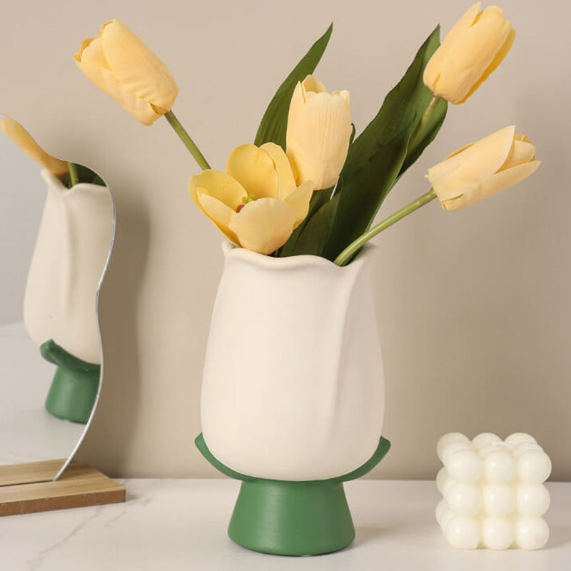 Vase en céramique en forme de tulipe Lighteme