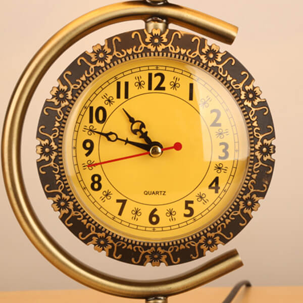 Lighteme Vintage Clock Schreibtischlampe