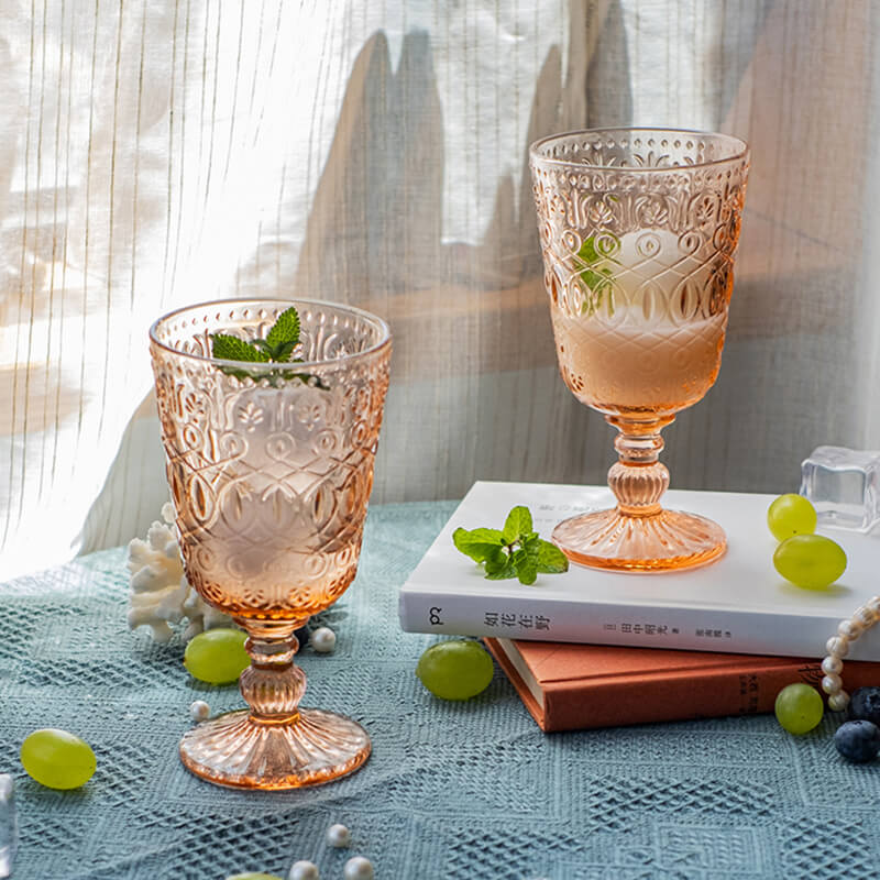 Lighteme Perlglanz-Glasbecher im Vintage-Stil mit Prägung