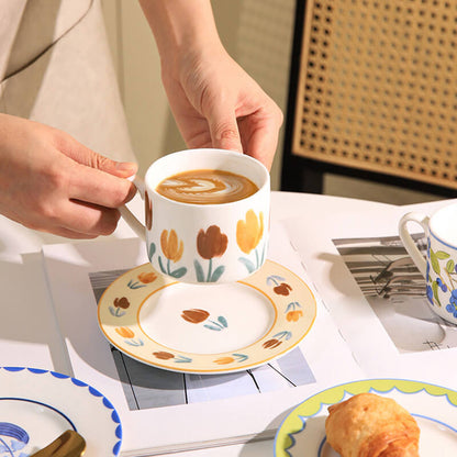 Tasse et soucoupe en céramique à motif floral vintage Lighteme