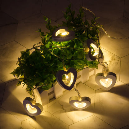 Lighteme Lichterkette in Herzform aus Holz