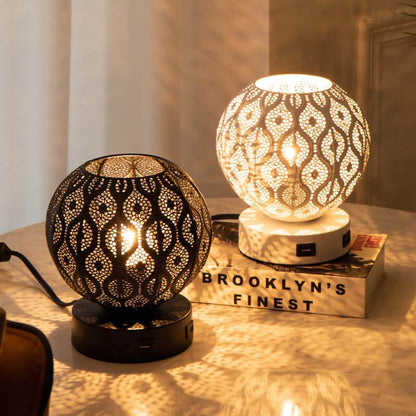 Lighteme Tischlampe aus Schmiedeeisen