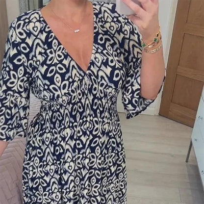 Lighteme – Maxikleid mit V-Ausschnitt und Boho-Print