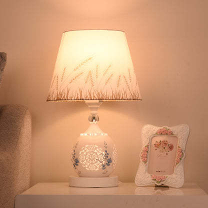 Lampe de table Lighteme en céramique et porcelaine bleue et blanche