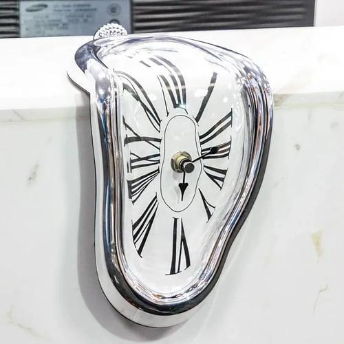 Horloge décorative en fonte Lighteme