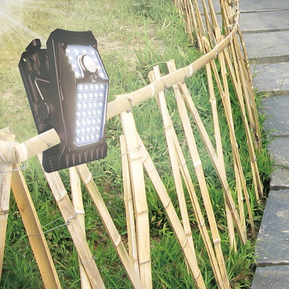 Lampe solaire à pince Lighteme Illuminez votre espace extérieur sans effort !