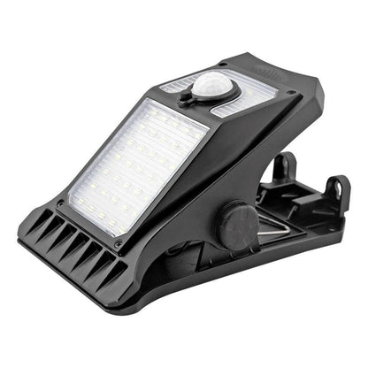 Lampe solaire à pince Lighteme Illuminez votre espace extérieur sans effort !