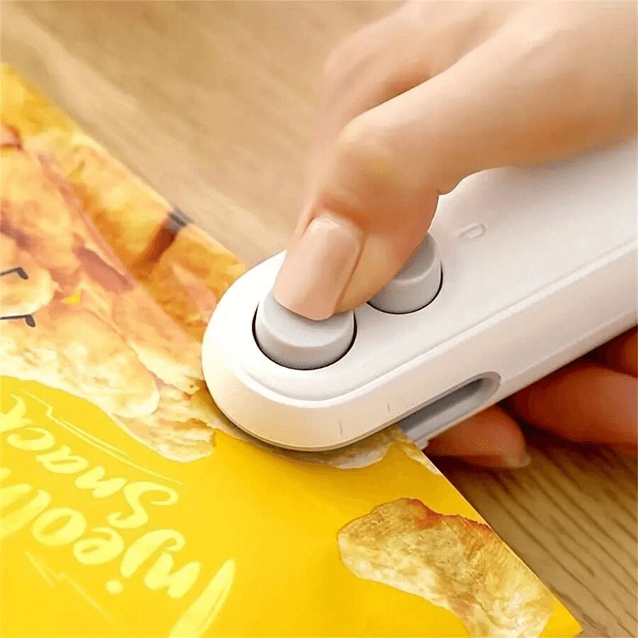 Lighteme Mini Bag Sealer, Portable 2-in-1 Tool