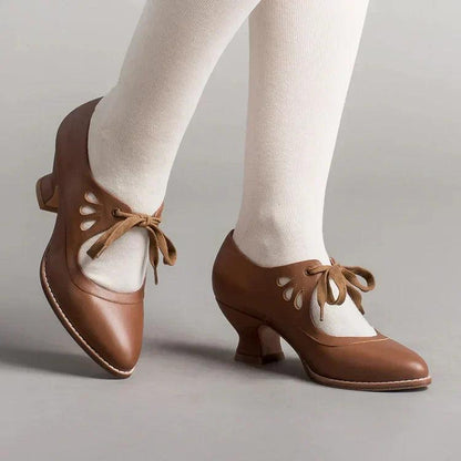 Orthopädische Schuhe mit hohem Absatz aus Leder von Lighteme für Damen