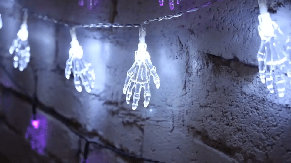 Lighteme Solar LED Halloween Skelett Hand Lampe String
