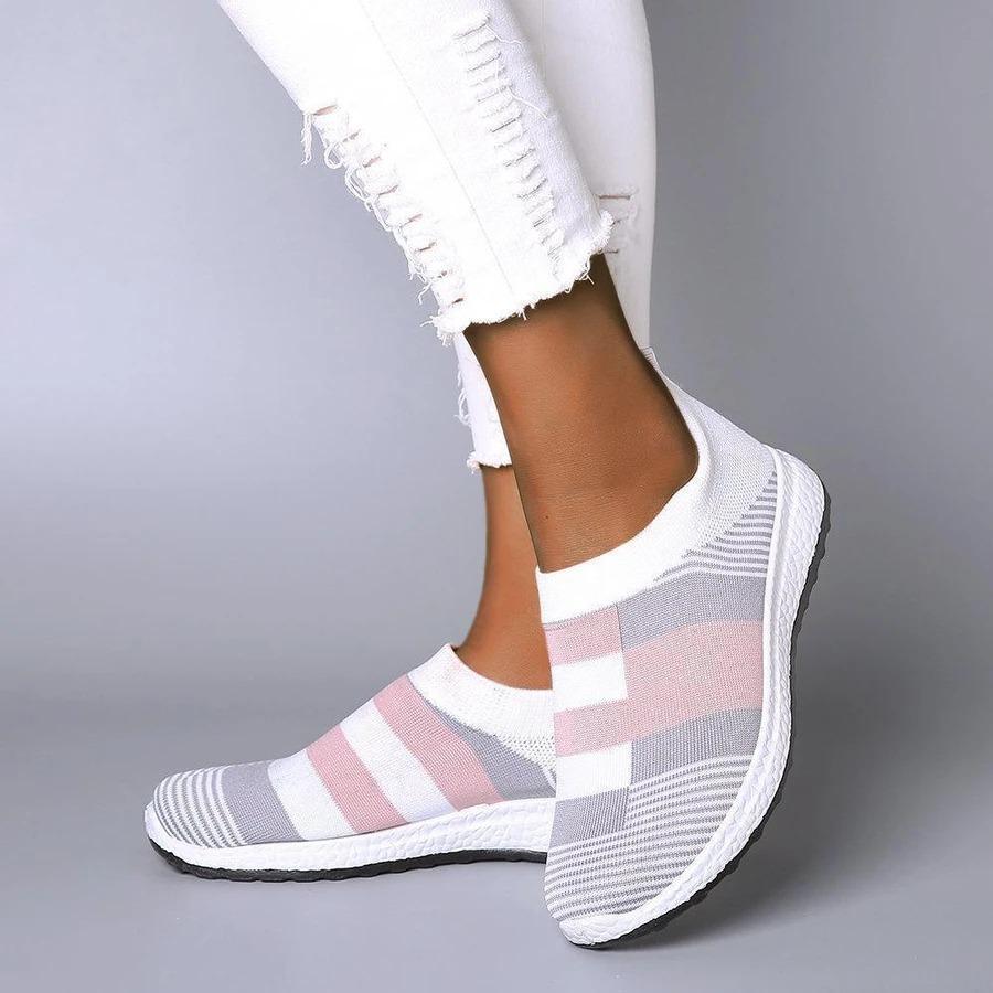 Ihrtrade Women Comfy Color Block Slip-On Running Sneakers