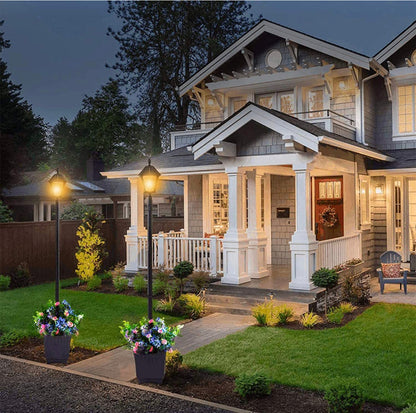 Lampadaire solaire d'extérieur Lighteme de 64 pouces avec jardinière, 70 lumens, à énergie solaire, 4 hauteurs réglables - Noir