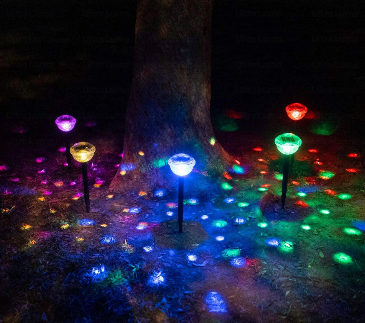 Lot de 4 lampes solaires LED Lighteme pour allées, 8 couleurs changeantes, étanches, pour extérieur
