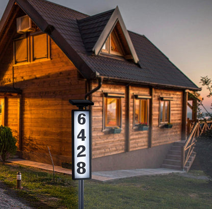 Lighteme Solar beleuchtetes Hausnummernschild, 25 Lumen, fünfstellig