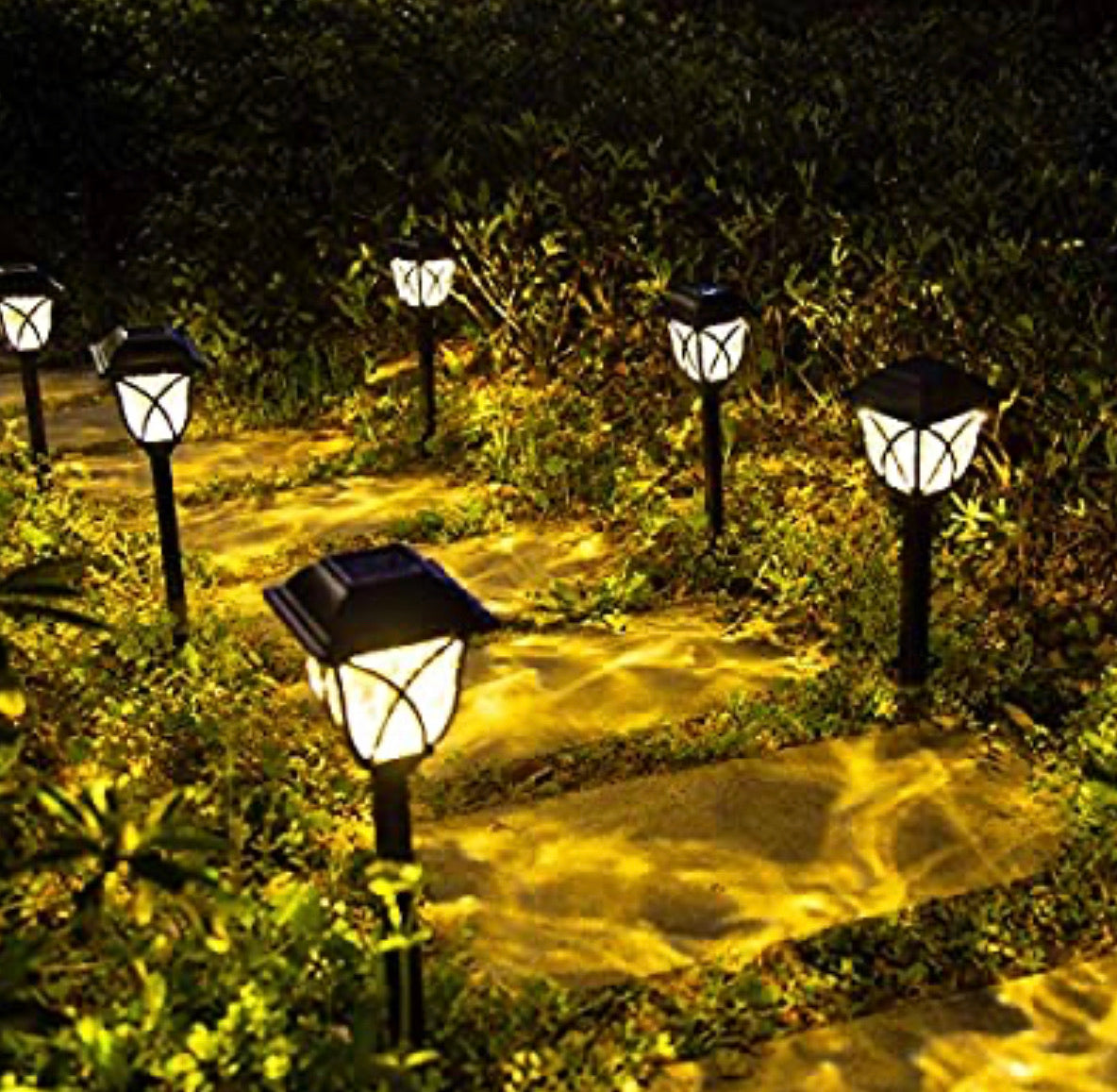 Lot de 8 lampes solaires LED Lighteme, grandes lampes d'extérieur rotatives jusqu'à 10 lumens 