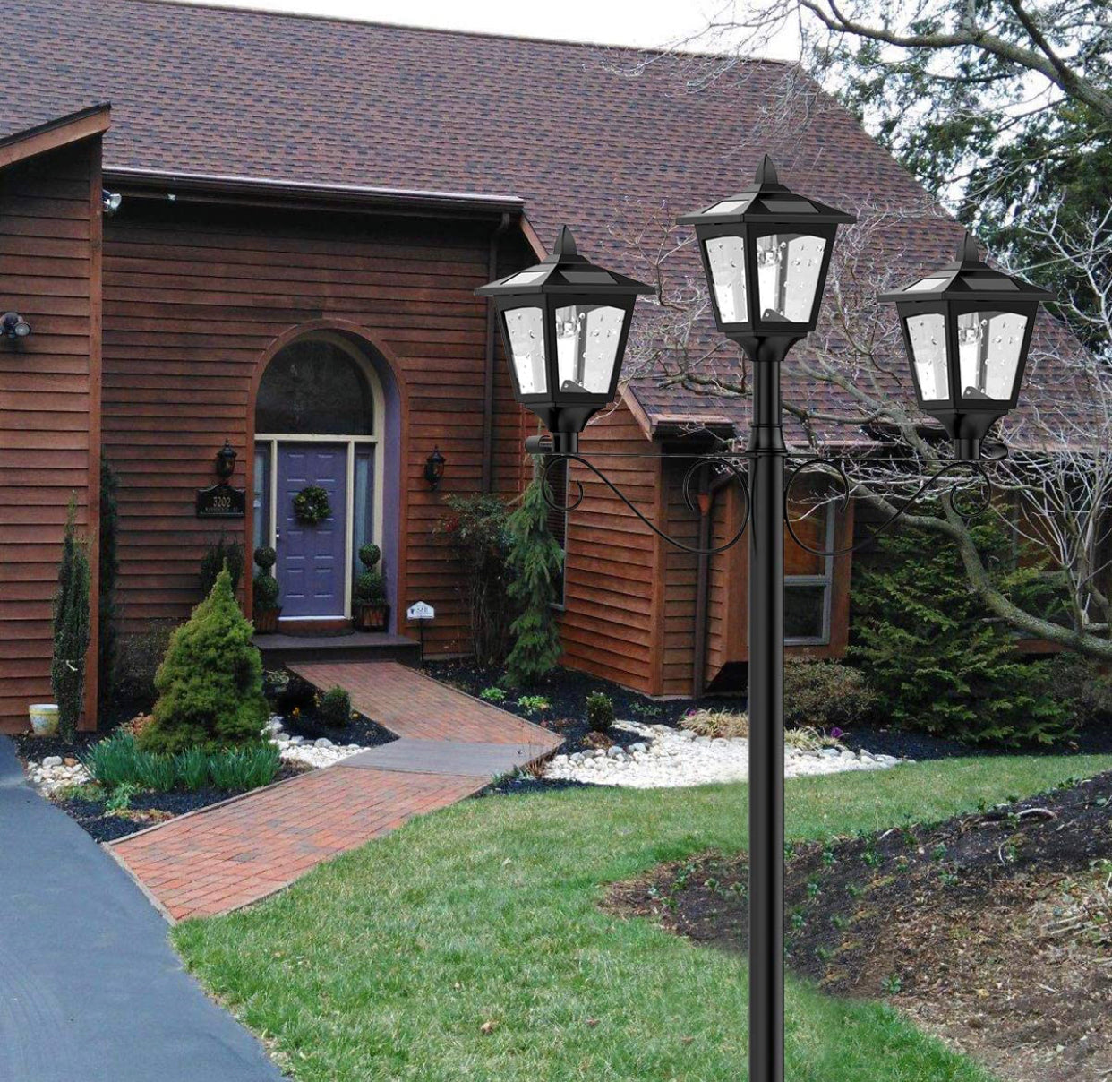 Lampadaire solaire d'extérieur à LED Lighteme à 3 luminaires, 50 lumens - 72 pouces 